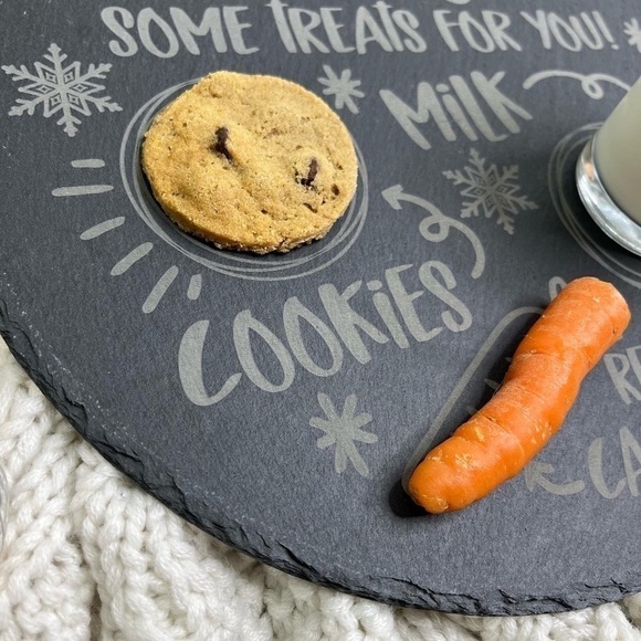 custom Engraved 12” Round Slate Santa Treat Tray Christmas Eve Tradition Decor - Picture 6 of 6